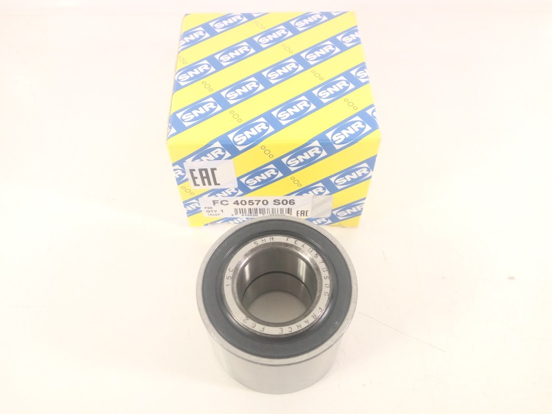 SNR FC40570S06